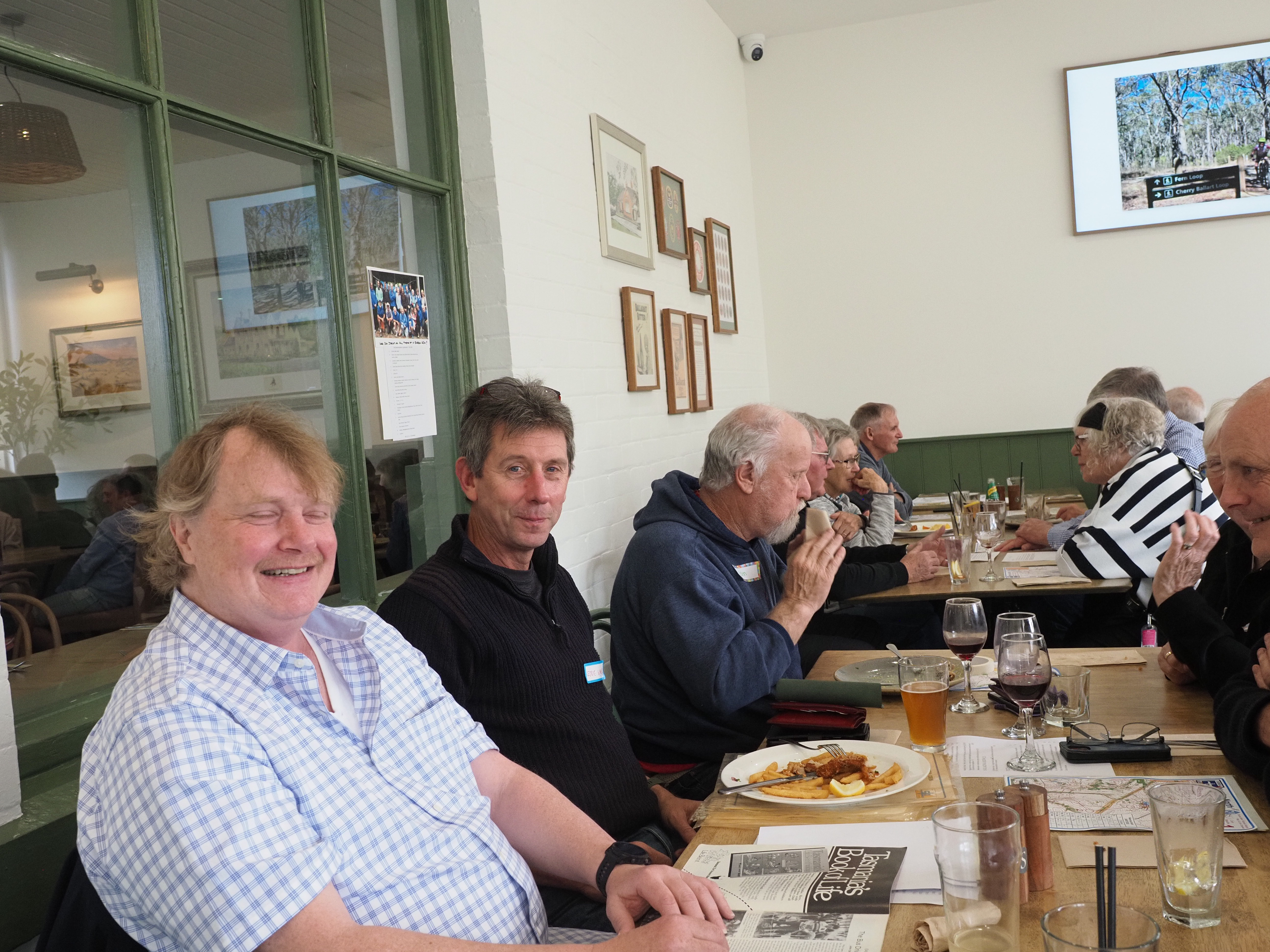 PB162374.JPG PB162374.JPG