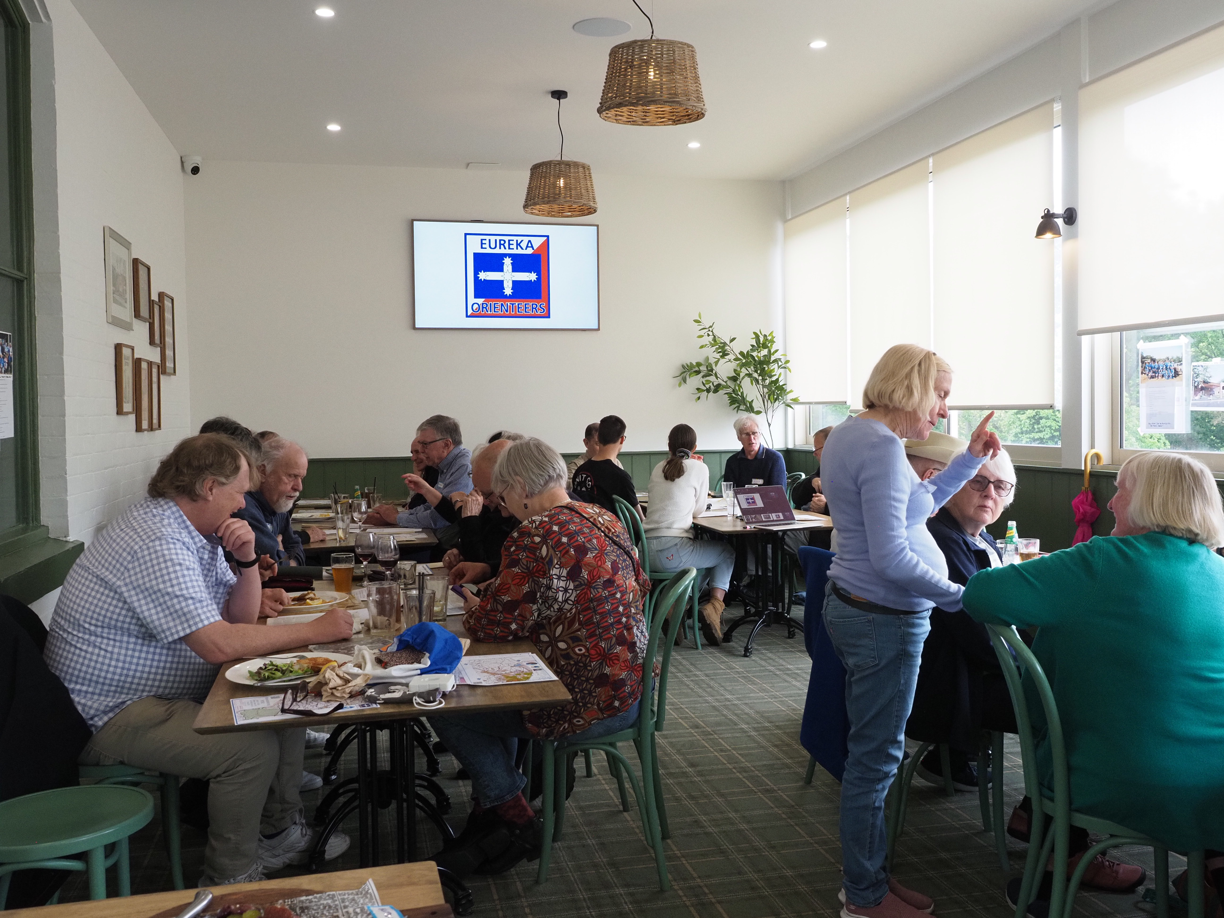 PB162382.JPG PB162382.JPG